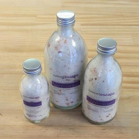 Black Raspberry and Vanilla Bath Tonic - 500g Jar