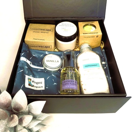 Pamper Pack