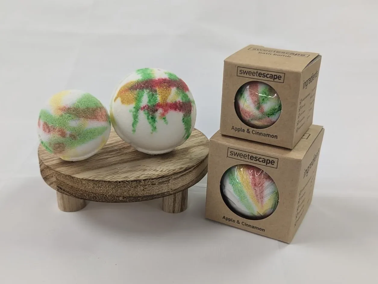 Individual Mini Bath Bomb - Apple & Cinnamon